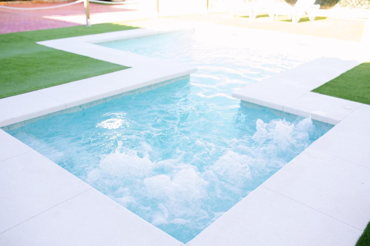 Casa Luxury "El Olivo De Cordoba" Con Jacuzzi Y Parking Privado Pensionat Eksteriør billede
